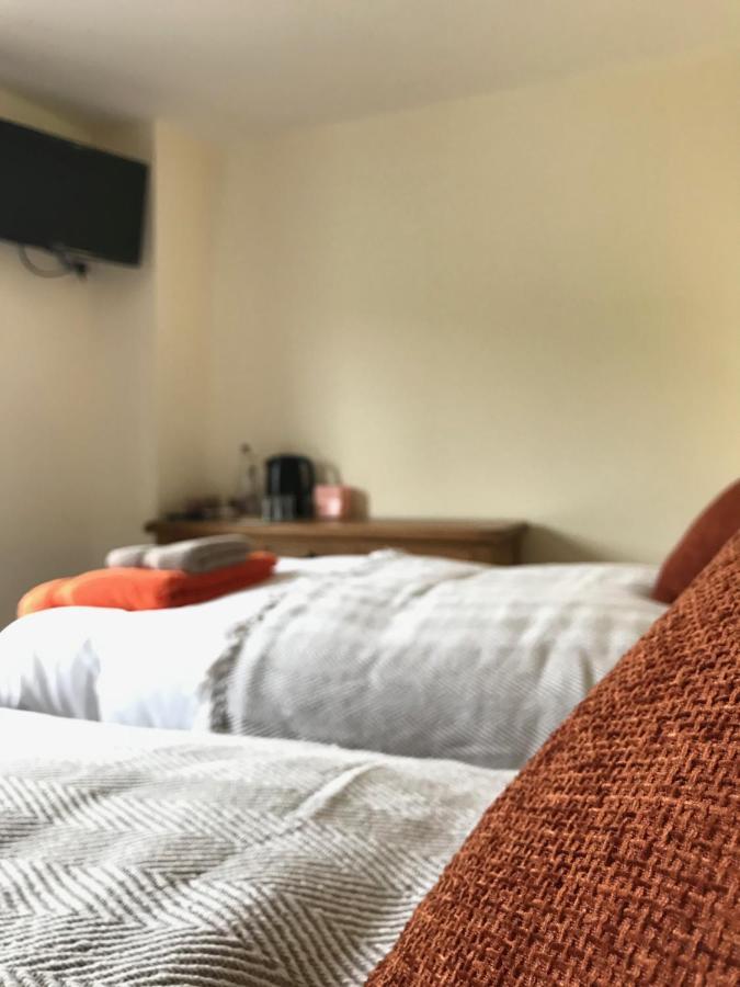 Moelfre B&B Махінллет Екстер'єр фото